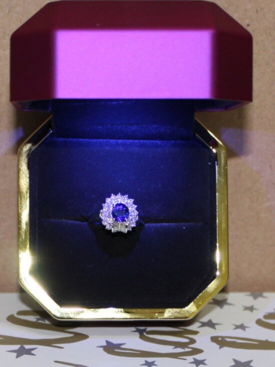 18K Sapphire and Diamond Ring 2.23 Carats - Picture 8 of 11